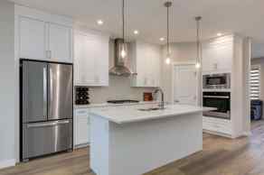 Detached Livingston homes