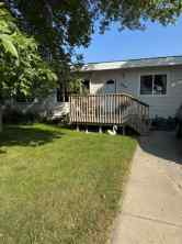 Semi Detached (Half Duplex) Coaldale homes