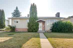 Detached Red Deer homes