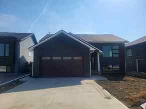 Detached Picture Butte homes