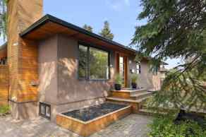 Detached Glamorgan homes