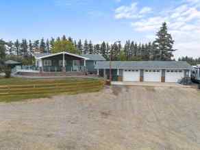 Detached Rural Foothills County homes