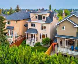 Detached Aspen Woods homes