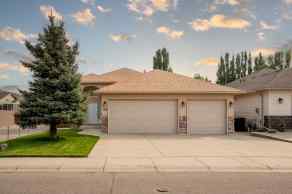 Detached Lethbridge homes
