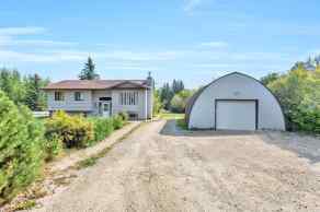 Detached Eckville homes