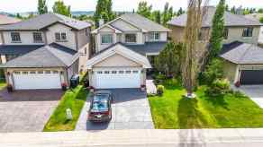 Detached Scenic Acres homes