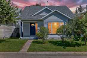 Detached Applewood Park homes