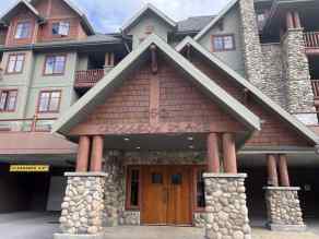 Apartment Three Sisters homes
