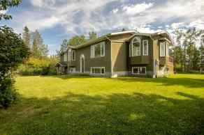 Detached Sundre homes