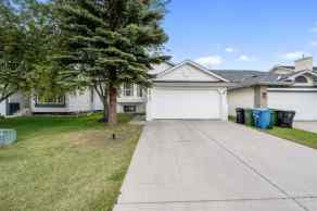 Detached Hawkwood homes