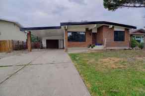 Detached Redwood homes