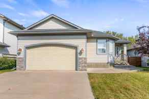 Detached Strathmore homes