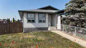 Semi Detached (Half Duplex) Red Deer homes