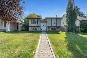 Detached Meadowbrook homes