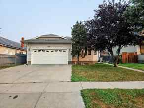 Detached Edson homes