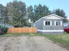 Detached Slave Lake homes