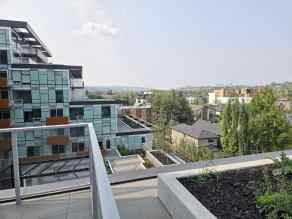  West Hillhurst homes