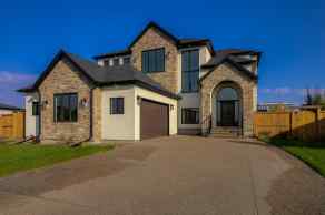 Detached Lethbridge homes