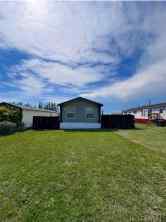 Detached Elnora homes