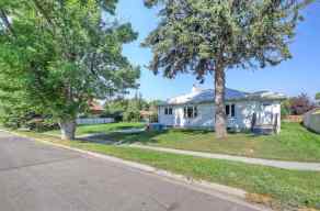 Detached High River homes