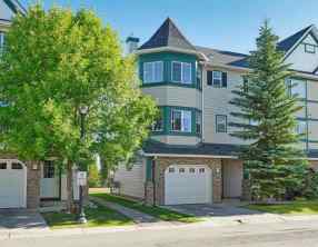Row/Townhouse Cougar Ridge homes