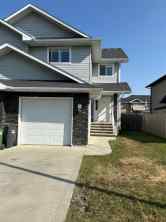 Semi Detached (Half Duplex) Red Deer homes