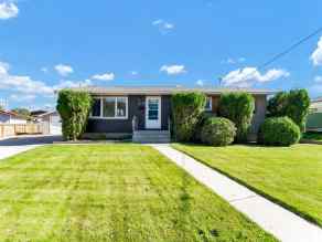 Detached Northeast Crescent Heights homes
