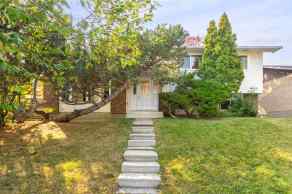Detached Calgary homes