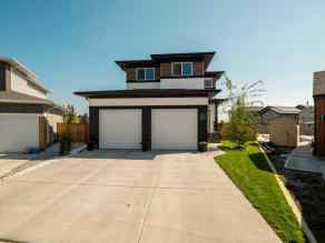 Detached Country Meadows Estates homes