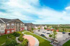 Apartment East Springbank Hill homes
