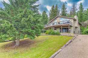 Detached Elkwater homes