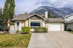 Detached Canmore homes