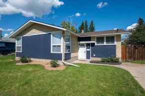 Detached Sunnybrook homes