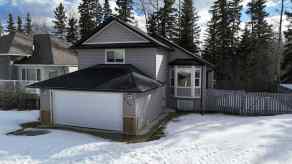 Detached Edson homes