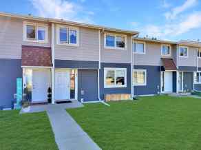 Row/Townhouse Grande Cache homes