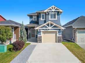 Detached Vantage Rise homes
