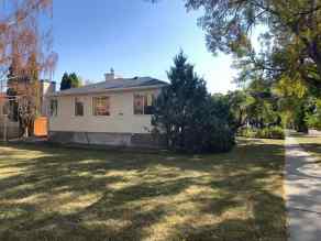 Detached Lethbridge homes