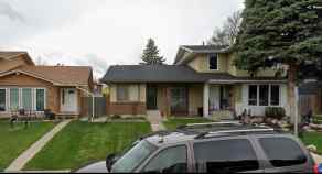 Semi Detached (Half Duplex) Sundance homes