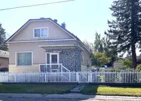 Detached Blairmore homes