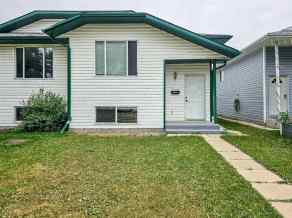 Semi Detached (Half Duplex) Riverside Meadows homes