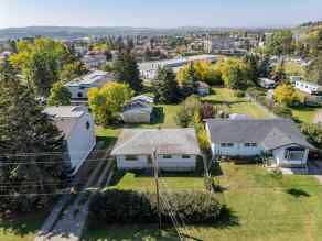 Detached Cochrane homes