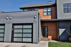 Row/Townhouse Lethbridge  homes