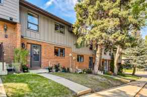 Row/Townhouse Willow Park Estates homes