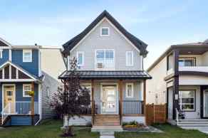 Detached Chinook Gate homes