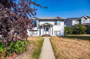 Detached Blackfalds homes