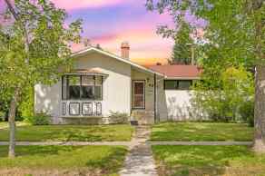 Detached Brentwood homes