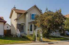 Detached Riverstone homes