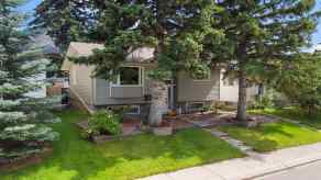 Detached West Dover homes