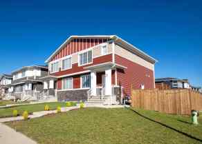 Semi Detached (Half Duplex) Chestermere homes