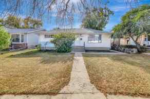 Detached West Lloydminster homes
